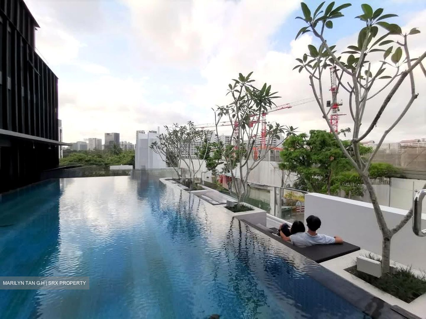 1953 (D8), Condominium #592827851